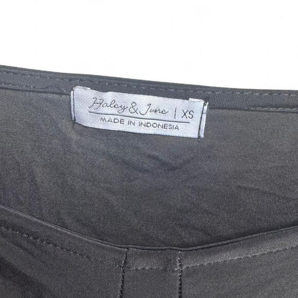 Women's Haley and June XS Ruched Crop Top Black - Picture 5 of 7